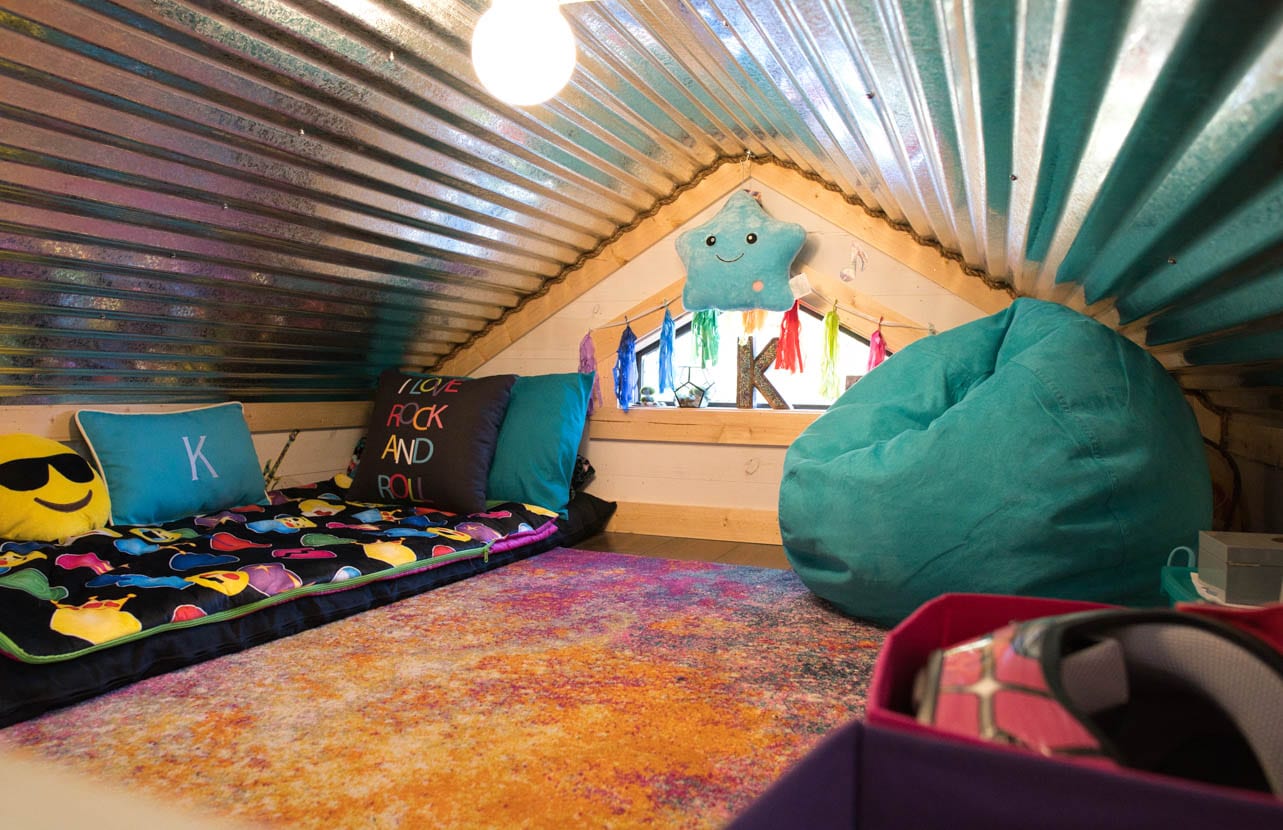 Norris Interior6 - Decorating Your Loft Space